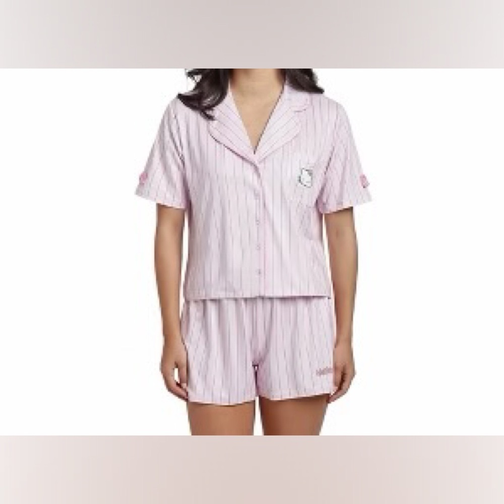 Hello Kitty Character Face Women's Shirt & Shorts Pajama Set - L